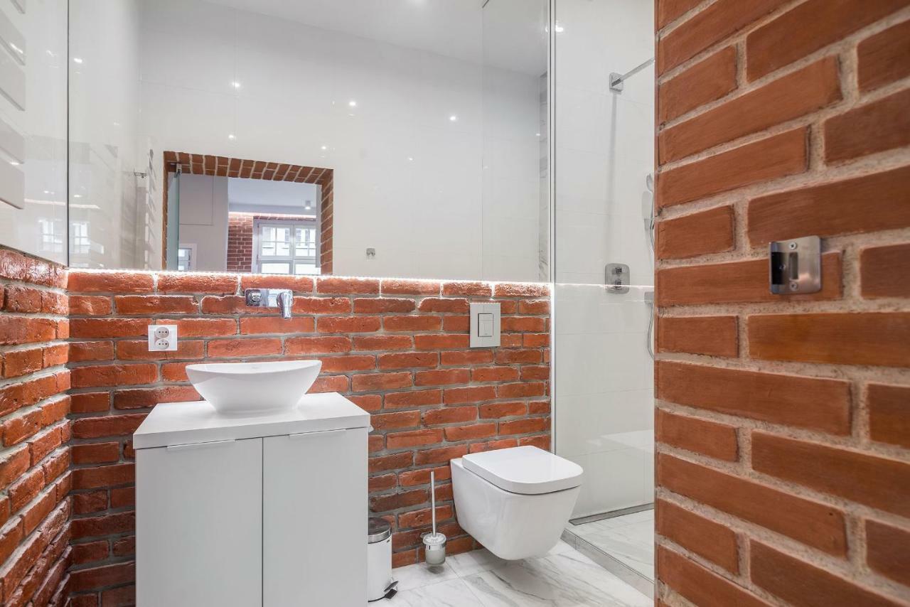 RentPlanet - Apartamenty Szewska Wrocław Buitenkant foto