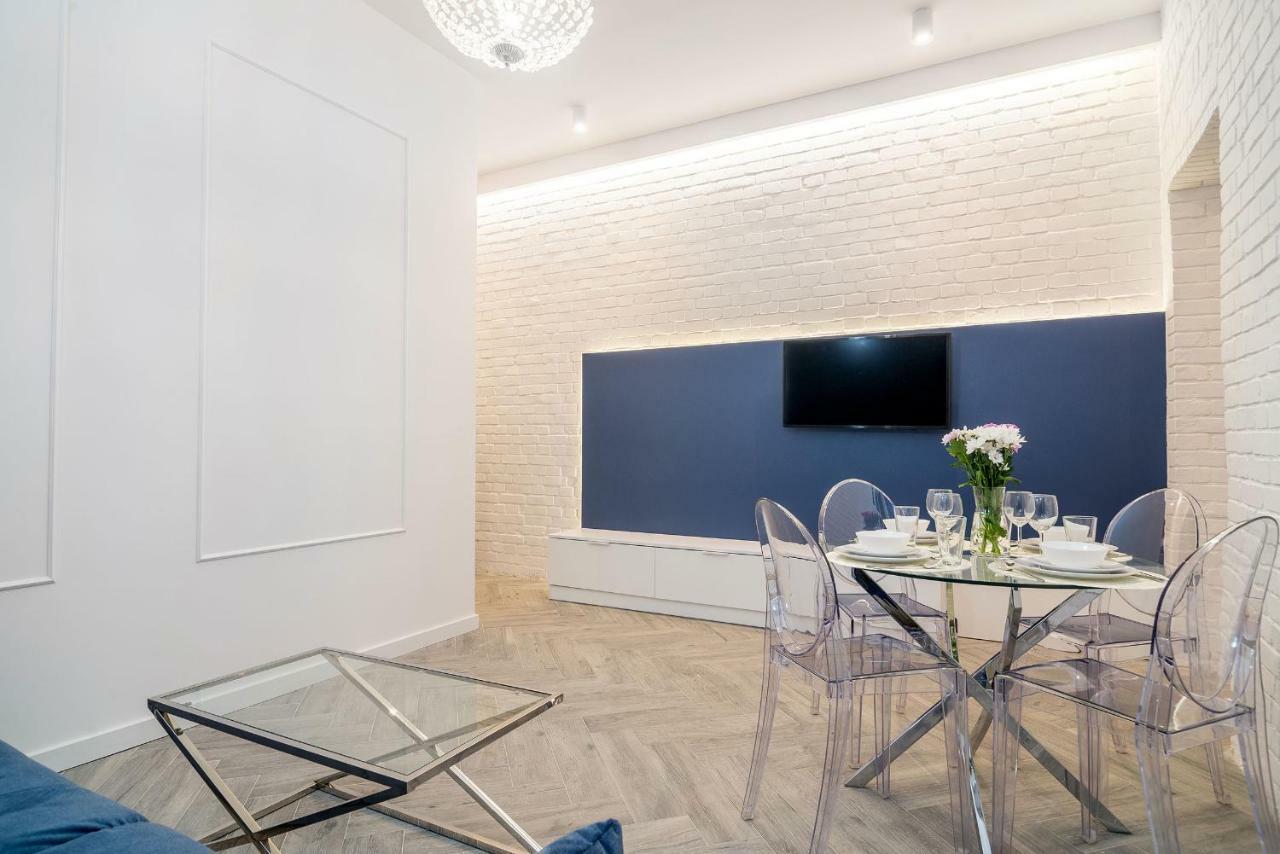 RentPlanet - Apartamenty Szewska Wrocław Buitenkant foto